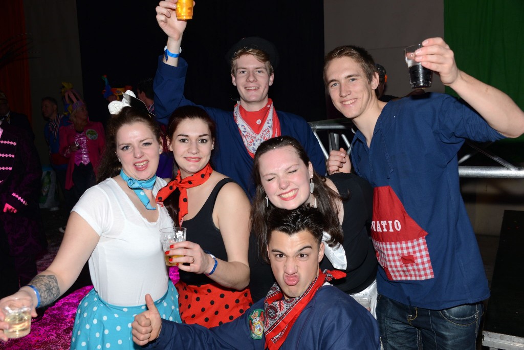 ../Images/Jubileum feest 5x11 355.jpg